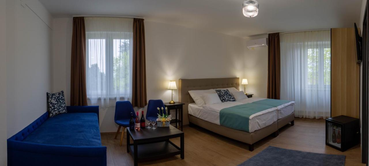Villa Philip Noir Révfülöp Εξωτερικό φωτογραφία
