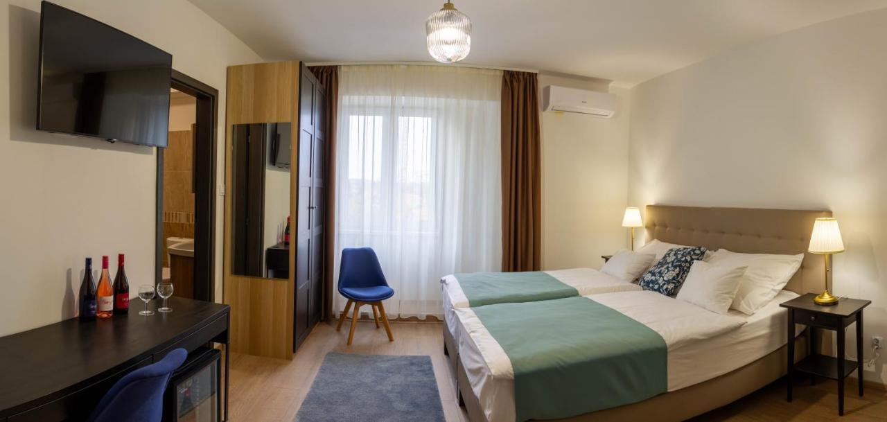 Villa Philip Noir Révfülöp Εξωτερικό φωτογραφία